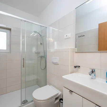 Sunshine Apartament *