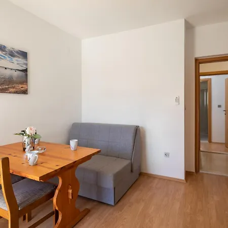 Sunshine Appartement Omiš